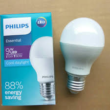 Lampu led philips 7 watt juga merupakan salah satu jenis lampu philips yang memiliki bentuk bohlam seperti ukuran 5 watt, hanya saja kedua jenis tersebut berbeda ukuran dayanya. Lampu Led Philips 9w 950 Lumen Terang Awet Adem 9 Watt Essential Energy Saving Shopee Indonesia