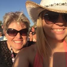 Pauline Ryan (@paulineryan123)