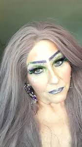 🫒🍸Our Happy Hour Collection is just getting started!!! We're serving up  our Dirty Martini Palette at the GLAMLITE Bar! This signature cocktail  inspired palette consists of 15 ultra dazzling shimmers and buttery