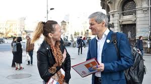 După centrallizarea voturilor din mai mult de 90% dintre secţiile de votare din judeţul sibiu, pnlcâştigă detaşat cu aproape 50% din voturi. Dacian Ciolos Vine In BacÄƒu Pentru Alegerile Europarlamentare Ziarul De BacÄƒu