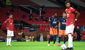 However, the suspension due to coronavirus pandemic allowed him the time required to regain fitness ahead june's likely resumption. Man United Fans Notice Bruno Fernandes Moment Just Before Giving Pen To Marcus Rashford Football Sport Express Co Uk