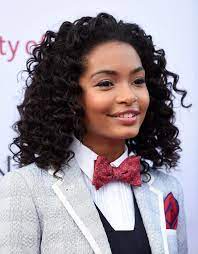 Hollywood Hair Natural Curls On The Red Carpet Natural Hair Styles Hollywood Hair Hair Beauty