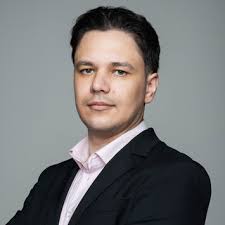 Learn about the Mentors helping entrepreneurs in our program