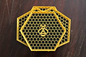 3d Printed Bee Honeycomb Drink Coasters Etsy Beekeeping Frames Bee Honeycomb Honeycomb