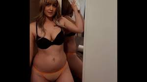 Утечка OnlyFans Уборка модели Мии Джонс