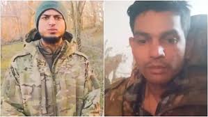 As MEA says 10 Indians have returned from Russia-Ukraine war, families of  those still there ask: 'Why not name them?'