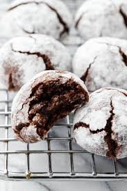 Chocolate Amaretti Cookies Love And Olive Oil Recipe Amaretti Cookie Recipe Amaretti Cookies Italian Cookie Recipes