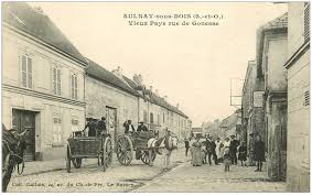La commune est présente sur les cartes papier top25 : 93 Aulnay Sous Bois Vieux Pays Rue De Gonesse 1917 Nombreux Attelages