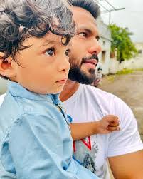 Abdul Shahzad's Instagram, Twitter & Facebook