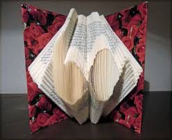Die anleitung zum bücher falten. Aus Alt Mach Neu Die Kunst Des Bucher Falten Raempel