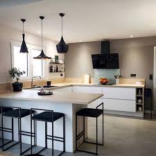 Bild Konnte Enthalten Kuche Und Innenbereich Decoration Cuisine Moderne Cuisine Moderne Decoration Salon Cuisine