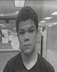🚨RUNAWAY🚨 Quinton Griffith 16 Years Old Height: 5'2 Weight: 130 Eyes:  Brown Hair: Black LAST SEEN WEARING: Blue jeans Black and white Scarface  t-shirt DETAILS: Quinton Griffith is believed to be a