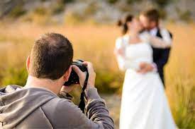 Becoming a wedding photographer is a dream that many aspire to although unfortunately, not everyone makes it past year one and some don't get off learning wedding photography is a task on its own and it totally independent of learning how to run a successful business. An Easy Breakdown Of Becoming A Wedding Photographer