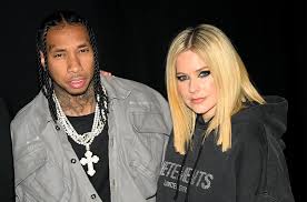 Tyga and Avril Lavigne Appear to Make It Instagram Official – Billboard