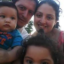 Amanda Roa's Instagram, Twitter & Facebook