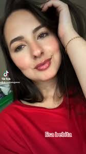 Jasmin Salvati Cubanita