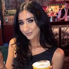 Nadia Breen (@nadia_breen)