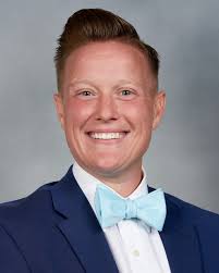 Alex Eberhardt's Instagram, Twitter & Facebook