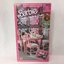 Mealtime with this basic furniture barbie play set is creative and imaginative. Barbie Sweet Roses Furniture Vintage 1987 Dining Table Chairs Dollhouse Furniture Kits Barbie Furniture Vintage Furniture