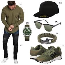 Diese beiden teile lassen sich mit verschiedenen immer wieder individuell umstylen. Olivgrunes Outfit Fur Den Fruhling Smartlookz Com Olivgrunes Outfit Herren Outfit Schwarze Cap