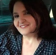 Entrevista com Gláucia Chair