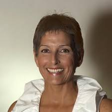 Perles de rocaille en verre opaque Miyuki 11/0 Orange 24 g : Amazon.fr:  Cuisine et Maison