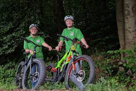 Firma Hundhausen Ubergibt Das Hundertste Leasing E Bike An Mitarbeiter Wirsiegen Das Siegerland Portal