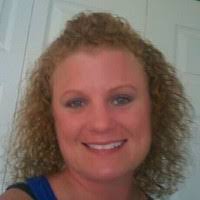 Leslie Gosnell's Instagram, Twitter & Facebook