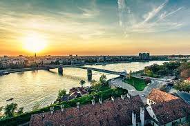 / ﻿ 45,25000°s 19,85000°v ﻿ / 45.25000; Novi Sad Und Sremski Karlovci Tagesausflug Von Belgrad Aus 2021 Tiefpreisgarantie