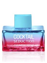 ظهر عطر her secret من antonio banderas في 2012، وهو عطر تشيبر فاكهي للنساء. Cocktail Seduction Blue For Women Antonio Banderas Ø¹Ø·Ø± A Fragrance Ù„Ù„Ù†Ø³Ø§Ø¡ 2014