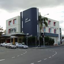 Indooroopilly Heritage Trail Did You Know That Indooroopilly Hotel Was Originally Called Stamford Hotel Bcc Empire Hotel Beautiful Buildings Brisbane City