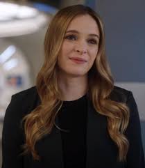If Barry didn't went with Iris and never married her, Who do you think he  would have been best with, Caitlin, Patty or Linda? : r/FlashTV