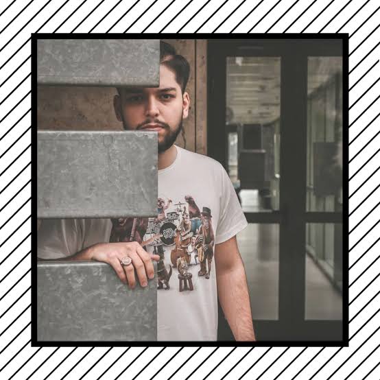 Πάνος Στασινός - Blogger | Among