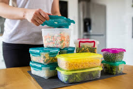 Tupperware is a home products line that includes preparation, storage, and serving products for the kitchen and home. Glass Vs Plastic Tupperware Which Is Better