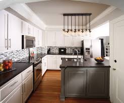 Due to limited space, a small kitchen renovation can sometimes be difficult to implement without clever planning and research. Diy Kitchen Remodel