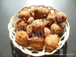 Beignets Souffles Ou Merveilles A La Noix De Coco Jeannette Cuisine Beignets Souffles Recettes De Cuisine Beignets