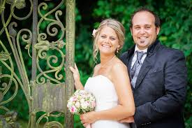 681 likes · 5 talking about this · 186 were here. Hochzeitsfeier In Der Zehntscheune Auf Schloss Fohren Hochzeitsfotograf