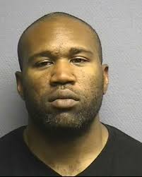 Two Texas 'Most Wanted' fugitives, sex offender and gang member, arrested  same day