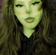 I'm hitting you with another rec while juggling my two energetic daughters,  writing my memoir, and getting ready for a crazy new project. Using this  microcurrent wand (say that five times fast)