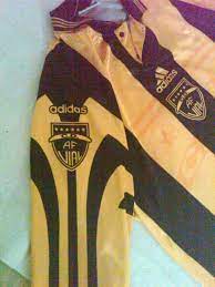 El club deportivo arturo fernández vial, masivamente conocido solo como fernández vial, es un club de fútbol dechile. Arturo Fernandez Vial Home Baju Bolasepak 1999 2000