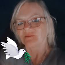 Wexham Park lighting up the hospital pink and blue for Baby Loss Awareness  Week! Thinking of all the families that have been affected by pregnancy and  baby loss 💟💙 #BLAW #babyloss #blaw2020