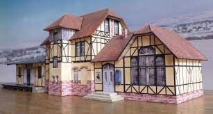 Das kartonmodell lässt eine brücke mit drei etagen auf 1 m länge entstehen. Bahnhof Loitz Kartonmodell Paper Models Cardboard Model German Houses
