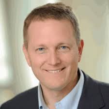 Merz departs Bloomberg after 32 years