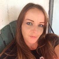 Lisa Petroski's Instagram, Twitter & Facebook