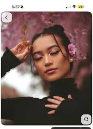 Hi! I'm looking for a female roommate (preferably vegetarian) to share a  2B/2B apartment in Sunnyvale, San Jose, Redwood City. Looking to find a  place within a 15 min walk to the