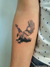 Truyện ngôn tình nữ có xâm con đại bàng : Bá»™ Máº«u 199 Hinh XÄƒm Ä'áº¡i Bang Ä'áº§y DÅ©ng Manh Cá»§a Vá»‹ Vua Báº§u Trá»i