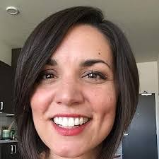 Anna Mccluskey's Instagram, Twitter & Facebook