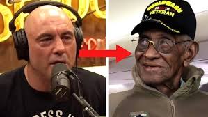 Joe Rogan Gives Up First Class Seat For Veteran, Then The Unbelievable  Happens!