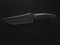Designers and makers of custom kitchen knives. The Perfect Safari Knife Field Ethos