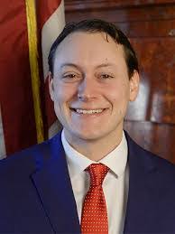 Samuel Bell's Instagram, Twitter & Facebook